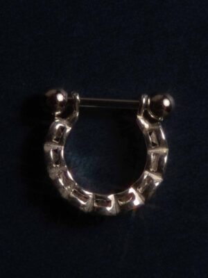 BRINCO PIERCING PEQUENO COM ZIRCONIAS